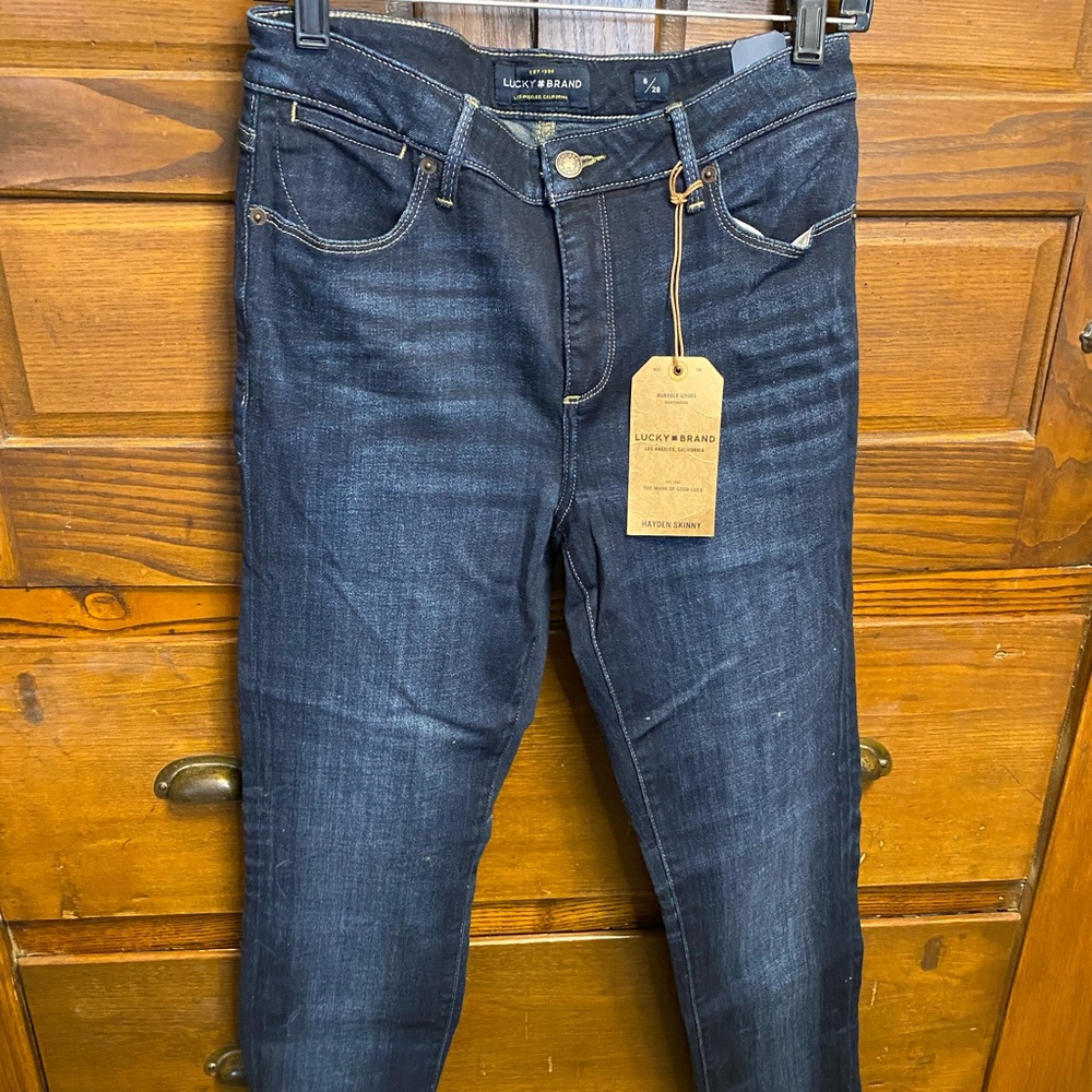 NEVER WORN Lucky Brand Hayden Skinny Jeans